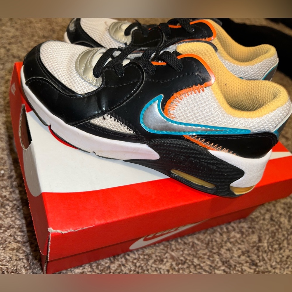 Nike Air